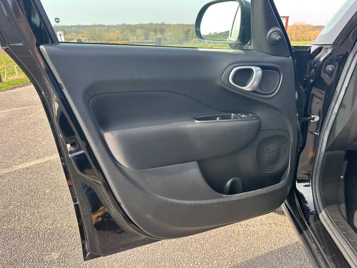 Used Fiat 500L 2015 for sale - 77970097: Photo 43