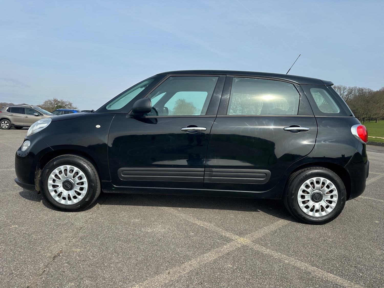 Used Fiat 500L 2015 for sale - 77970097: Photo 9