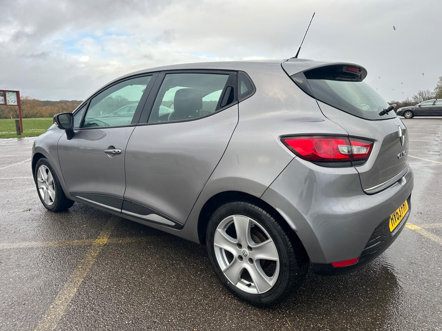 Used Renault Clio 2013 for sale - 77479552: Photo 11