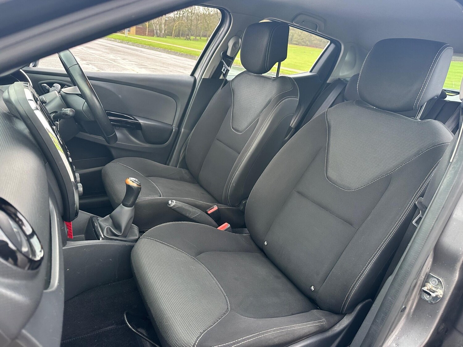 Used Renault Clio 2013 for sale - 77479552: Photo 43