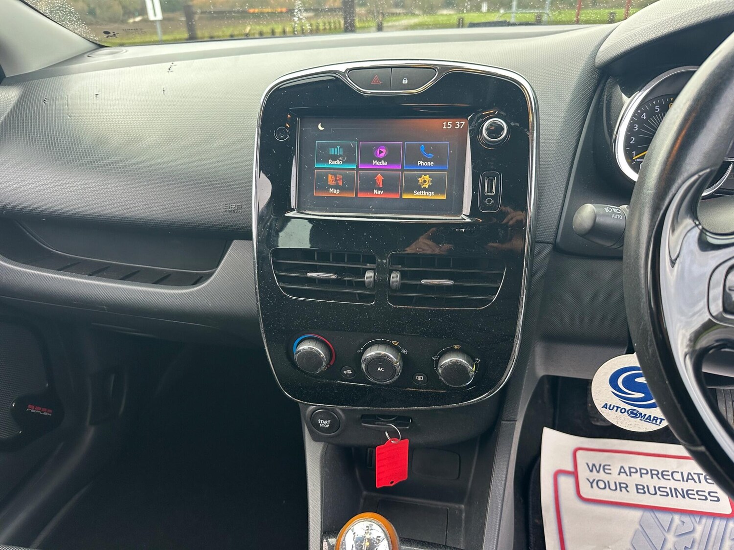 Used Renault Clio 2013 for sale - 77479552: Photo 47