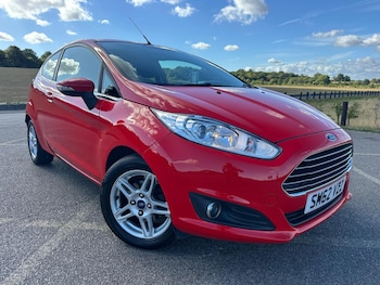 2013 (62) - 1.25 Zetec Euro 5 3dr