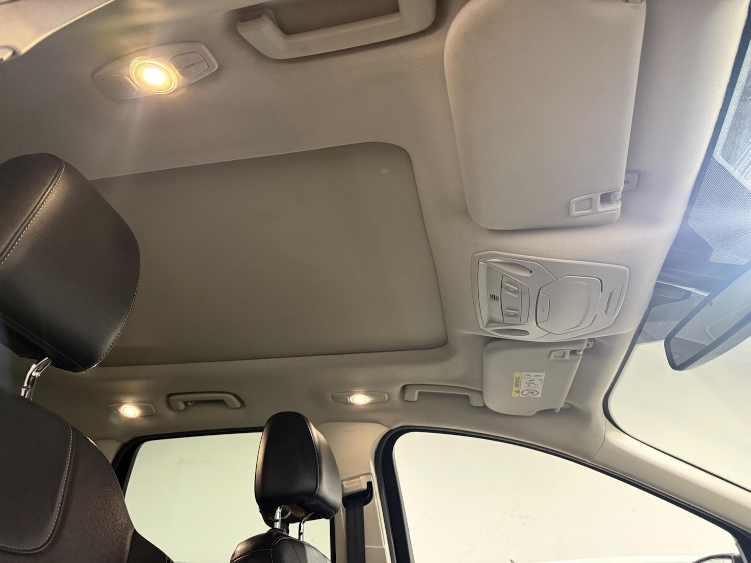 Used Ford Kuga 2014 for sale - 76228064: Photo 30