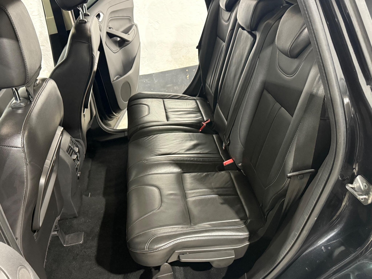 Used Ford Kuga 2014 for sale - 76228064: Photo 33