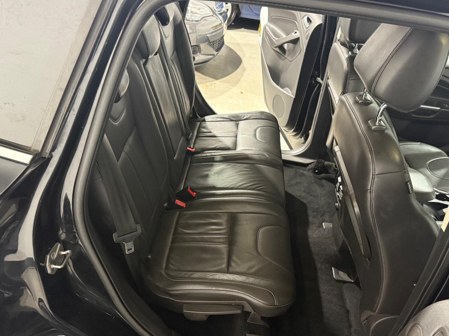 Used Ford Kuga 2014 for sale - 76228064: Photo 34