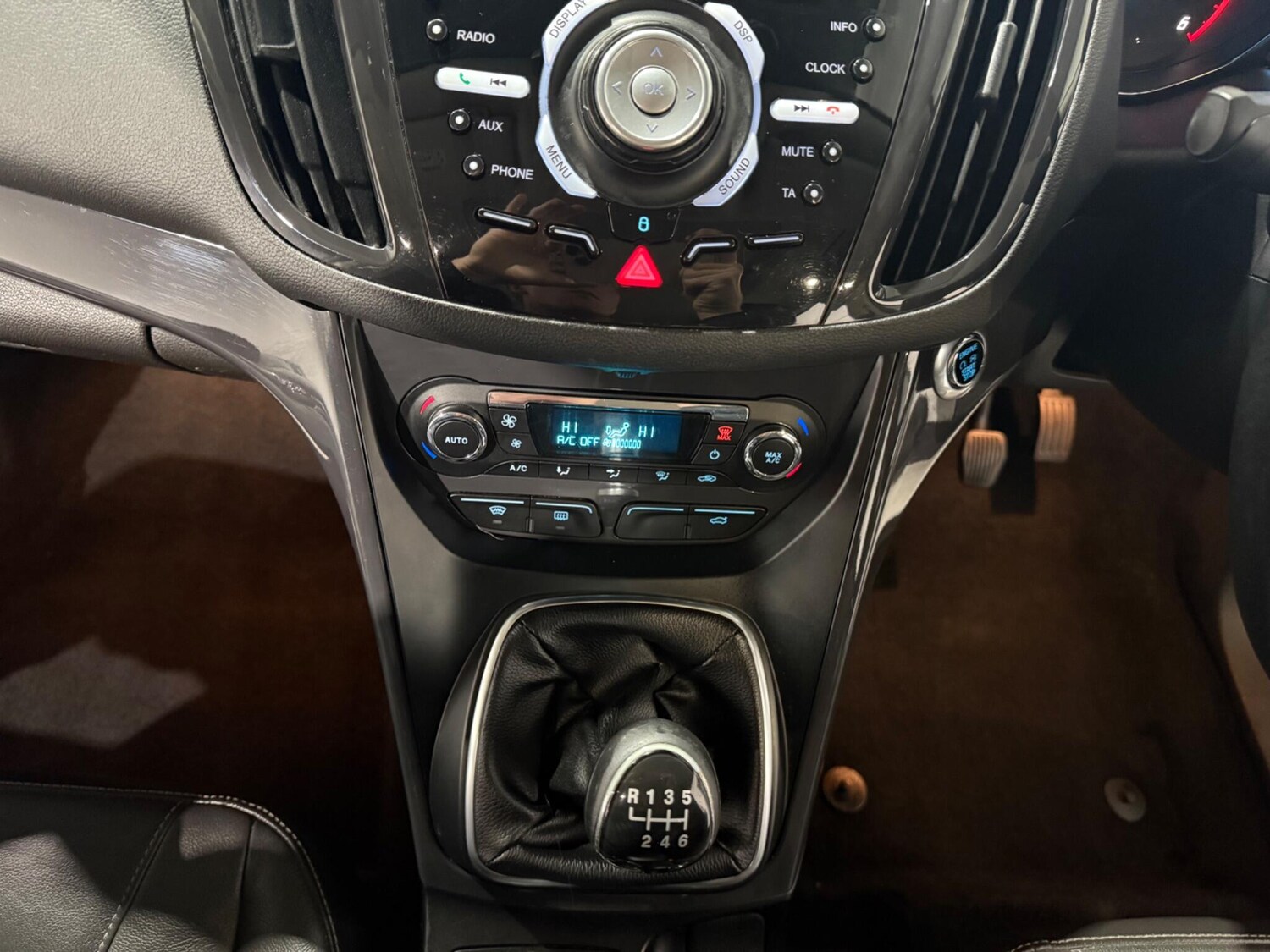 Used Ford Kuga 2014 for sale - 76228064: Photo 38