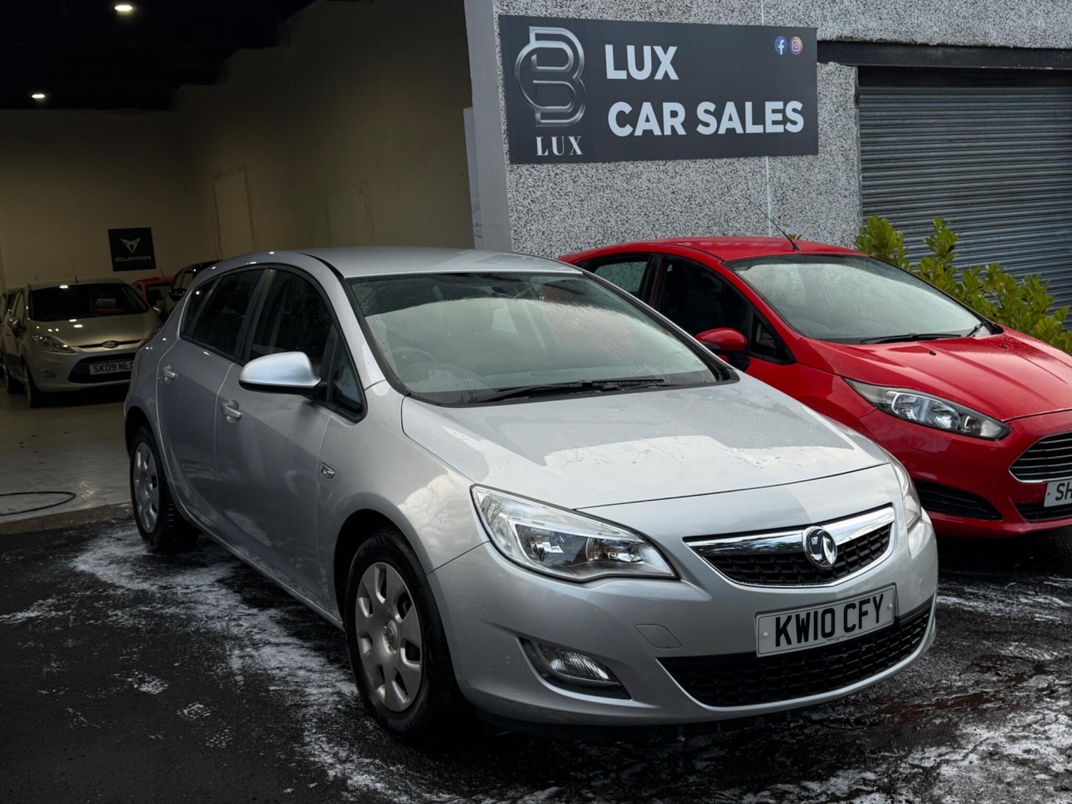 Used Vauxhall Astra for sale - 77266711: Photo 3