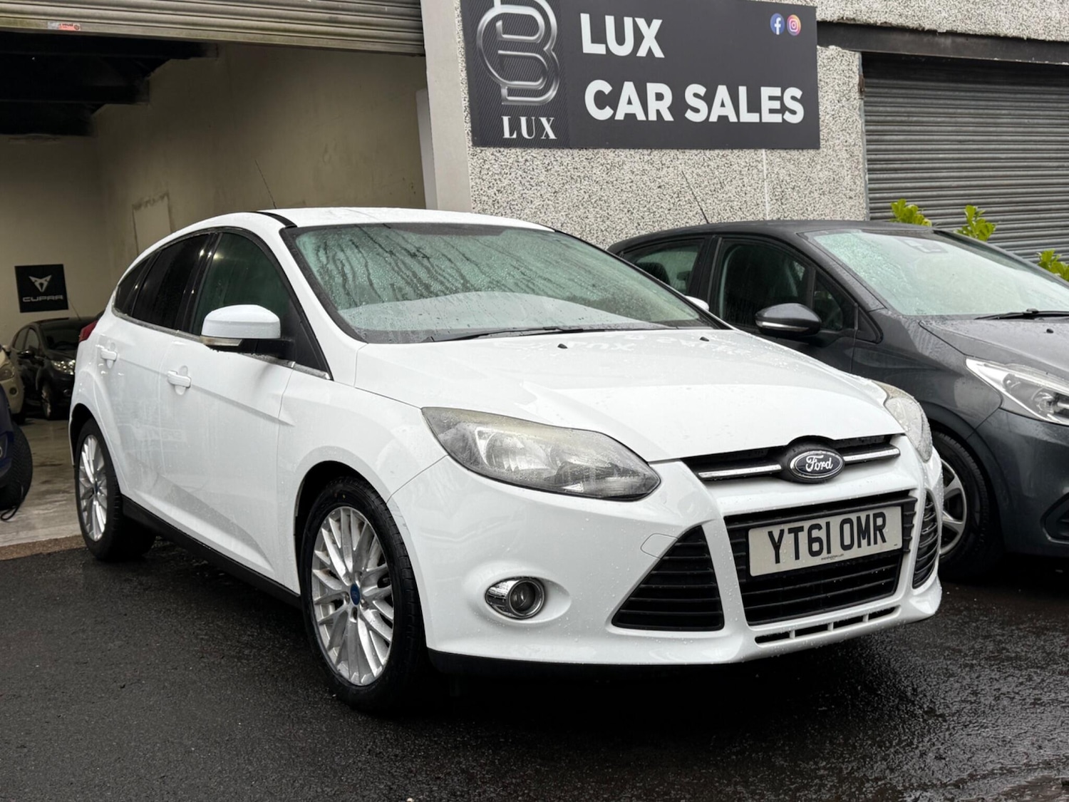 Used Ford Focus for sale - 77925447: Photo 2