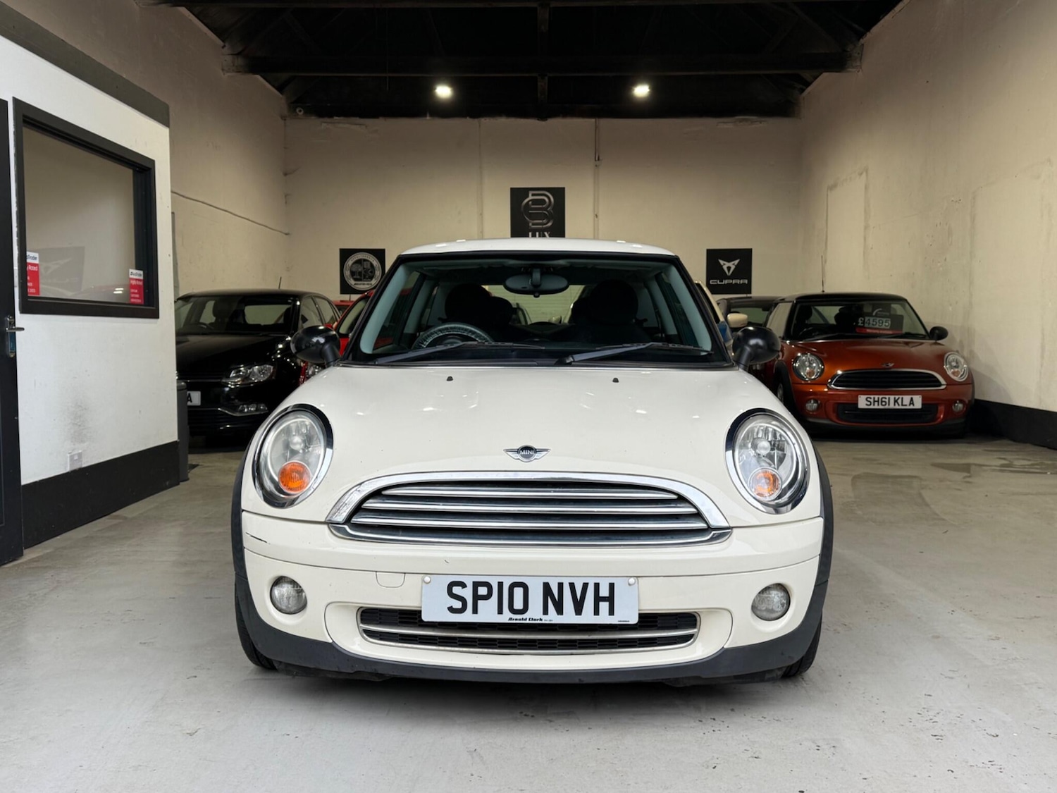 Used MINI Hatch 2010 for sale - 76997158: Photo 10