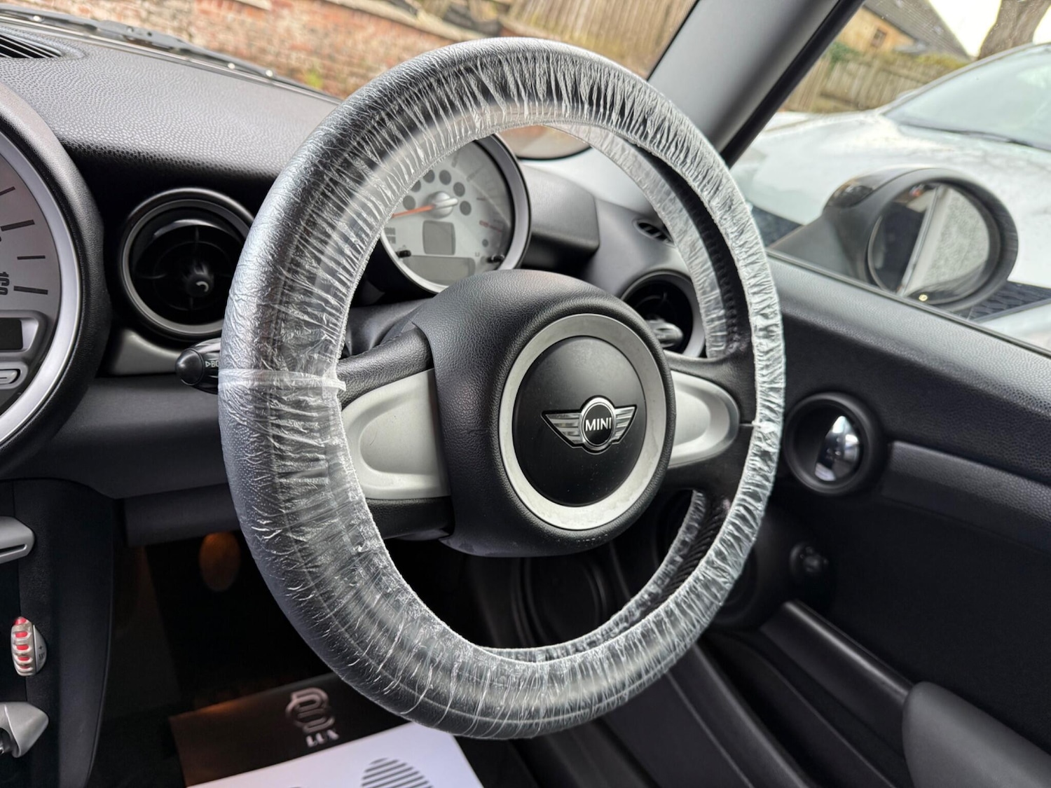 Used MINI Hatch 2010 for sale - 76997158: Photo 17