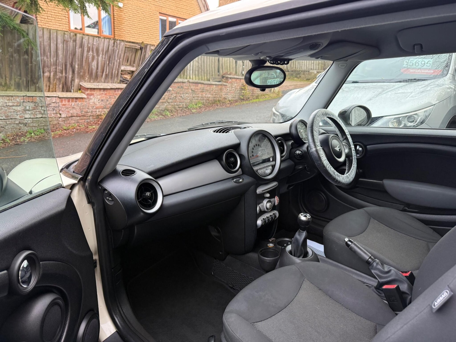 Used MINI Hatch 2010 for sale - 76997158: Photo 20