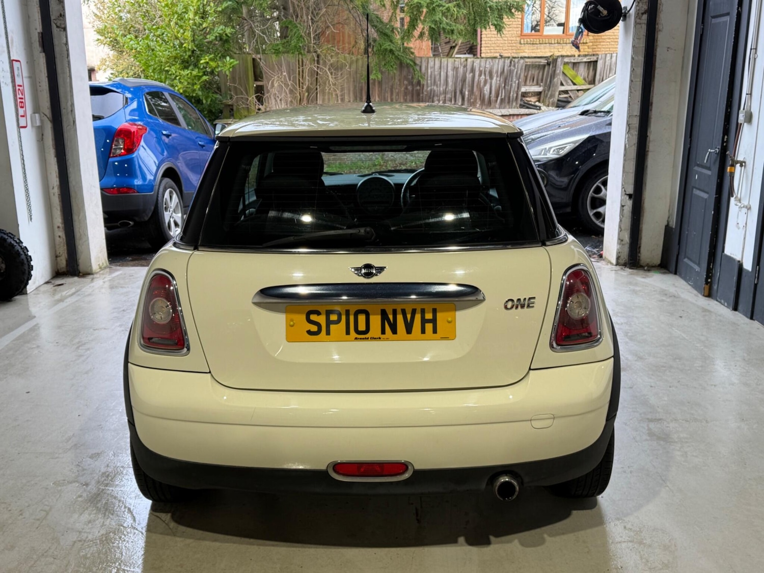 Used MINI Hatch 2010 for sale - 76997158: Photo 5