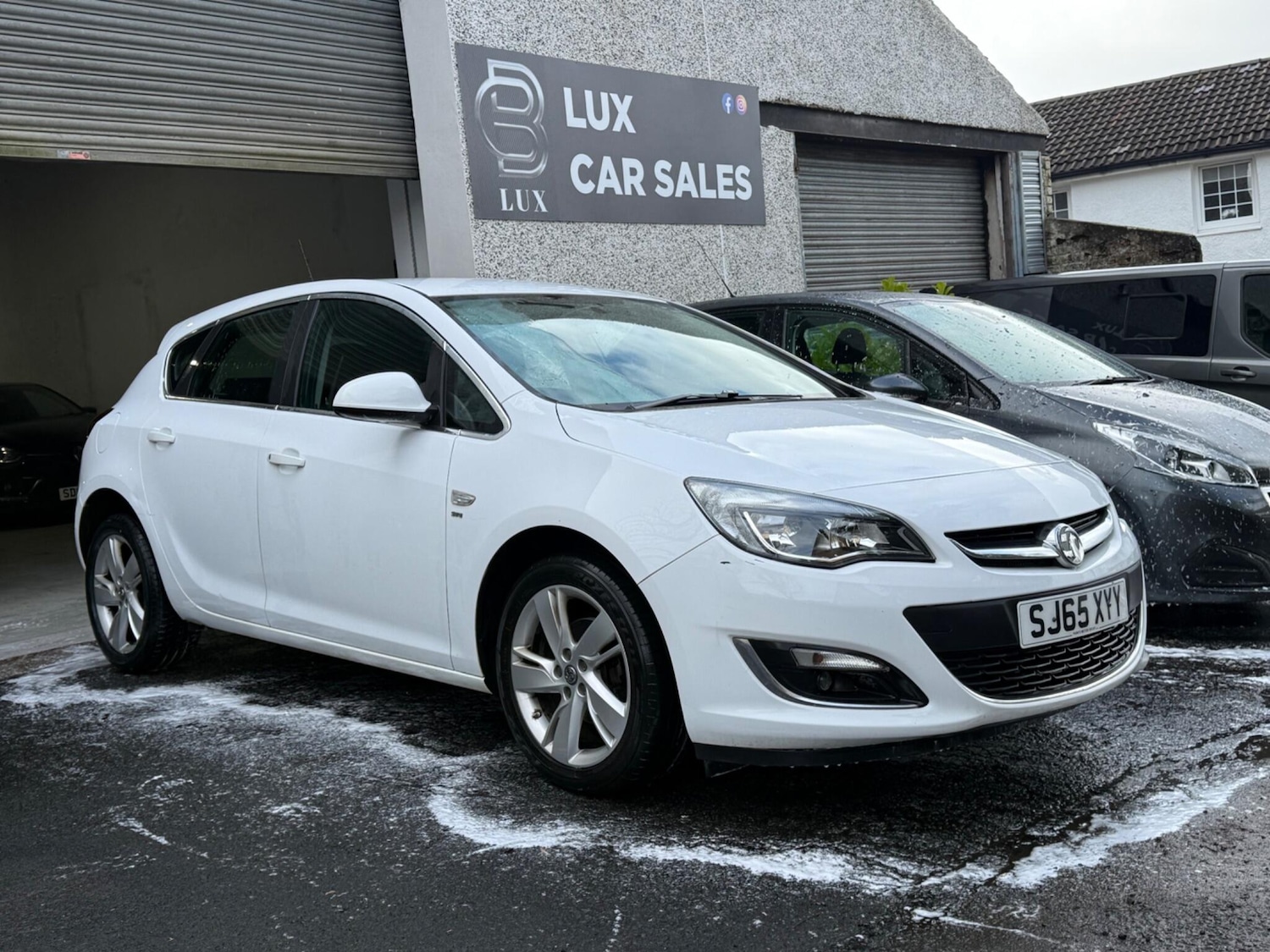 Used Vauxhall Astra for sale - 77883137: Photo 9