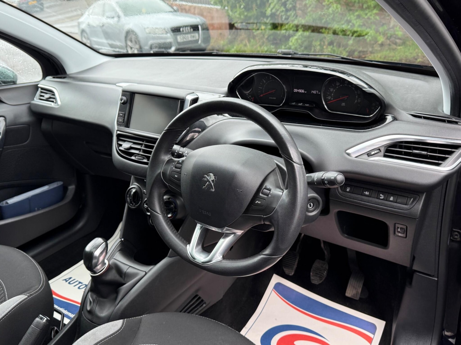 Used Peugeot 208 2015 for sale - 78185701: Photo 22