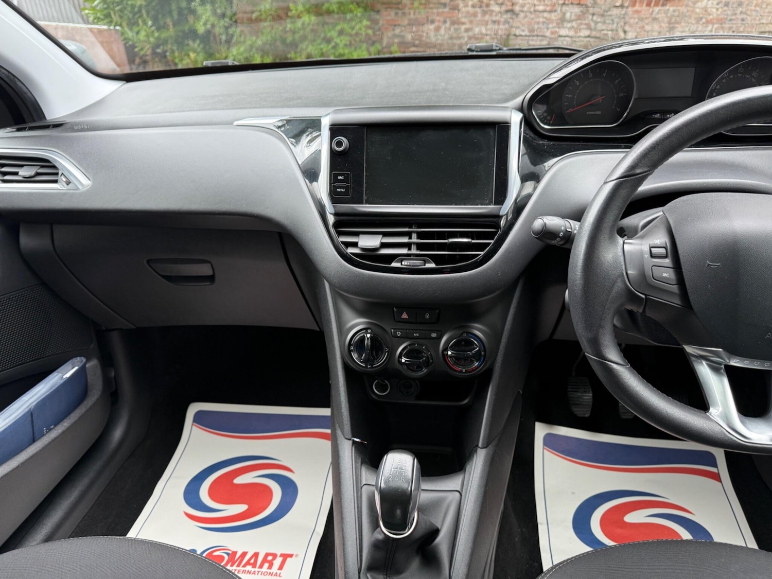 Used Peugeot 208 2015 for sale - 78185701: Photo 24