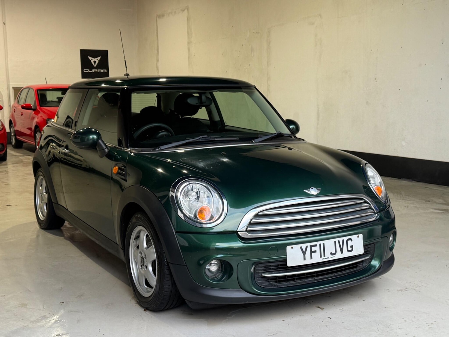 Used MINI Hatch 2011 for sale - 77175456: Photo 6
