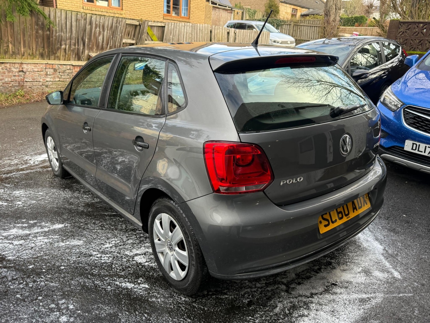 Used Volkswagen Polo 2011 for sale - 77412192: Photo 12