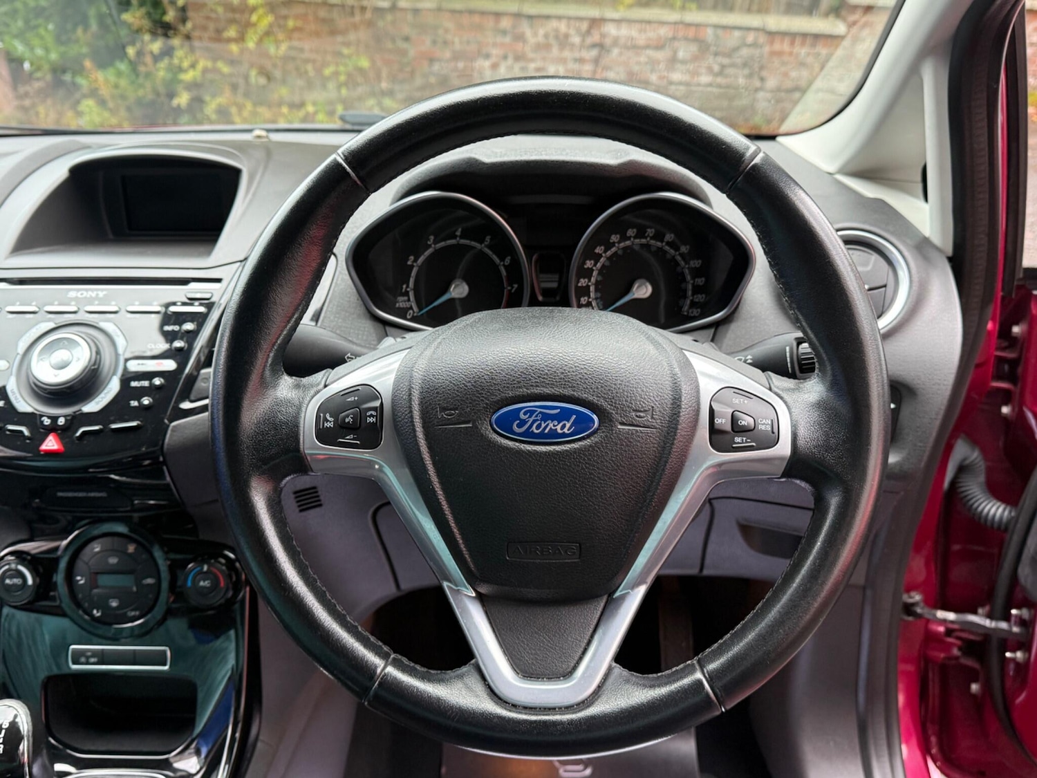 Used Ford Fiesta 2013 for sale - 76521593: Photo 18