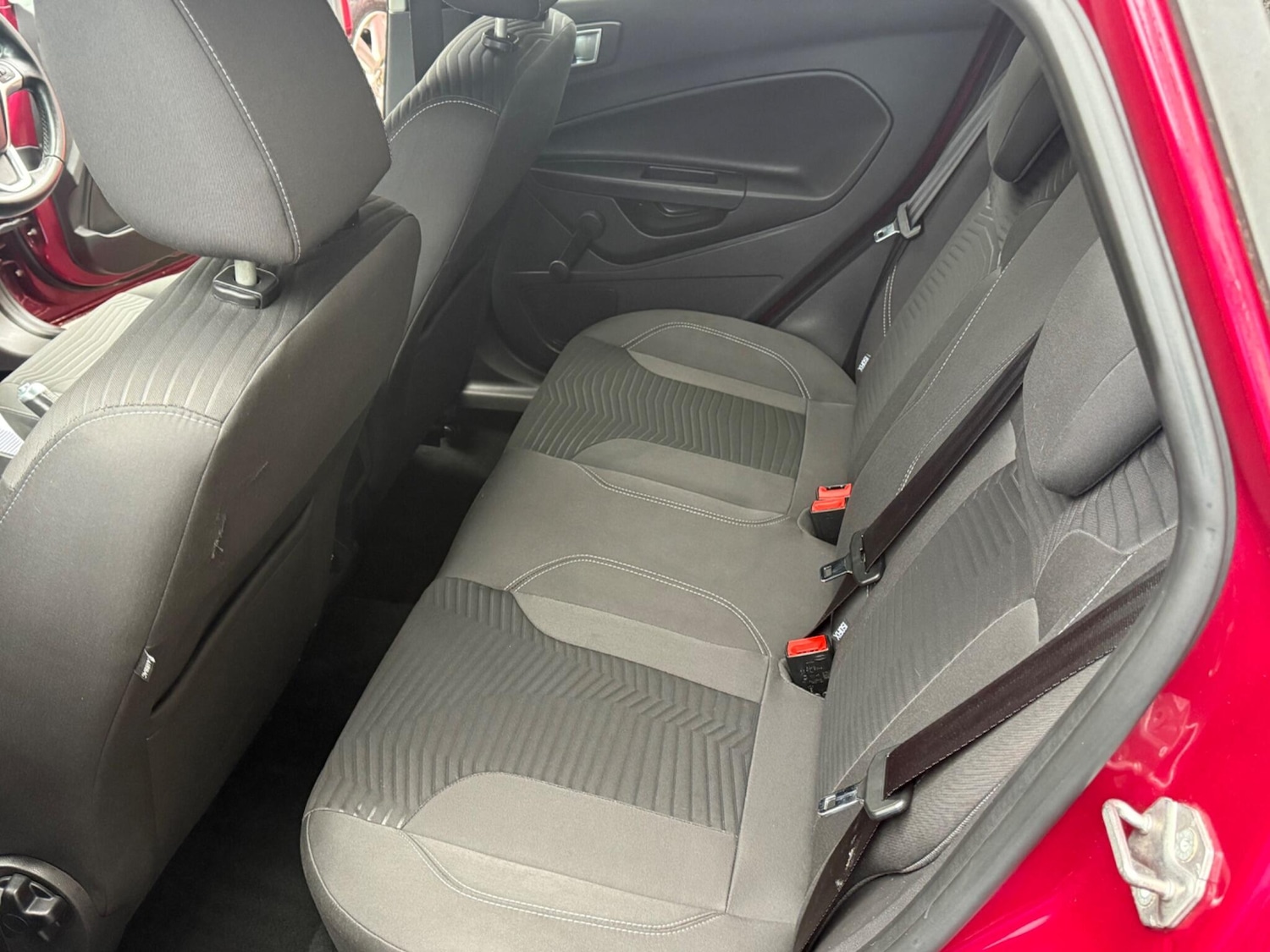 Used Ford Fiesta 2013 for sale - 76521593: Photo 27