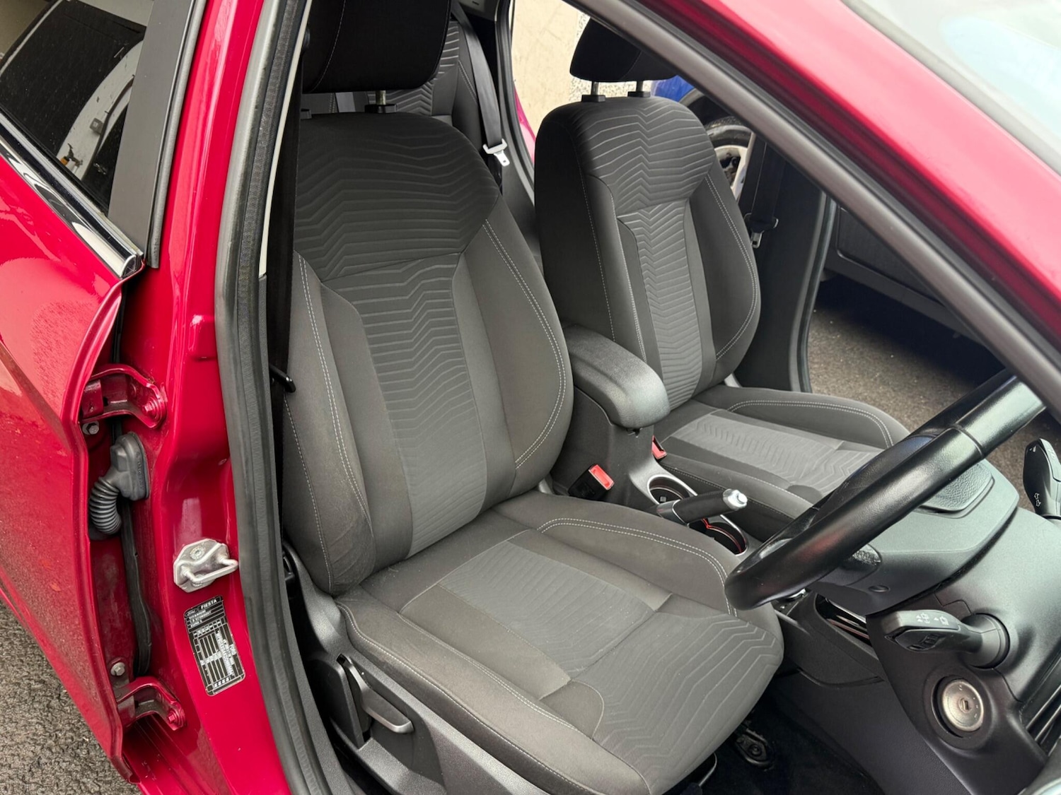 Used Ford Fiesta 2013 for sale - 76521593: Photo 28