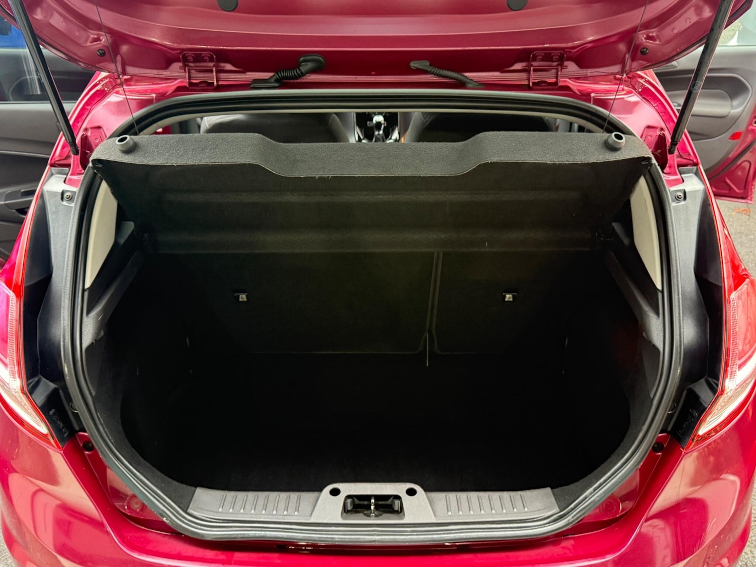 Used Ford Fiesta 2013 for sale - 76521593: Photo 34