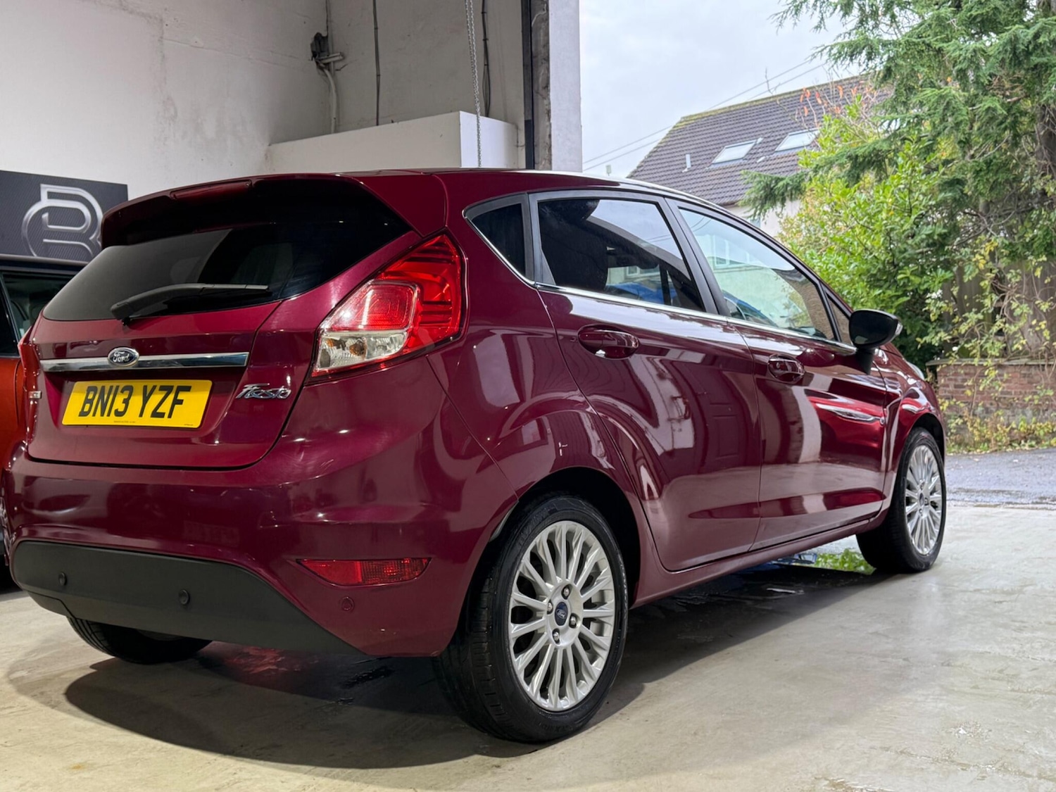 Used Ford Fiesta 2013 for sale - 76521593: Photo 9