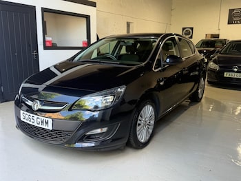 Used Vauxhall Astra 2015 for sale - 78998890: Photo