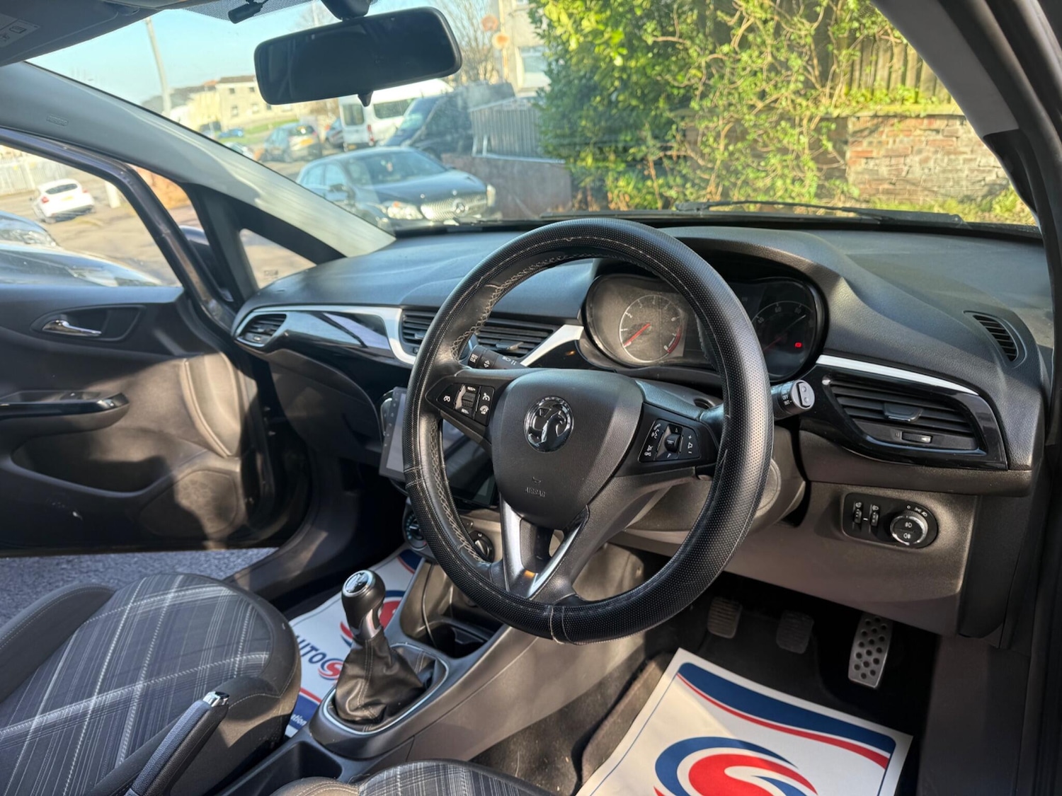 Used Vauxhall Corsa 2015 for sale - 77956926: Photo 15