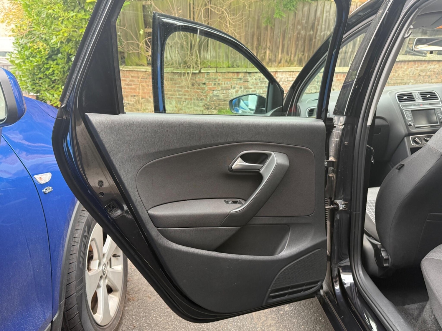 Used Volkswagen Polo 2016 for sale - 76913146: Photo 24