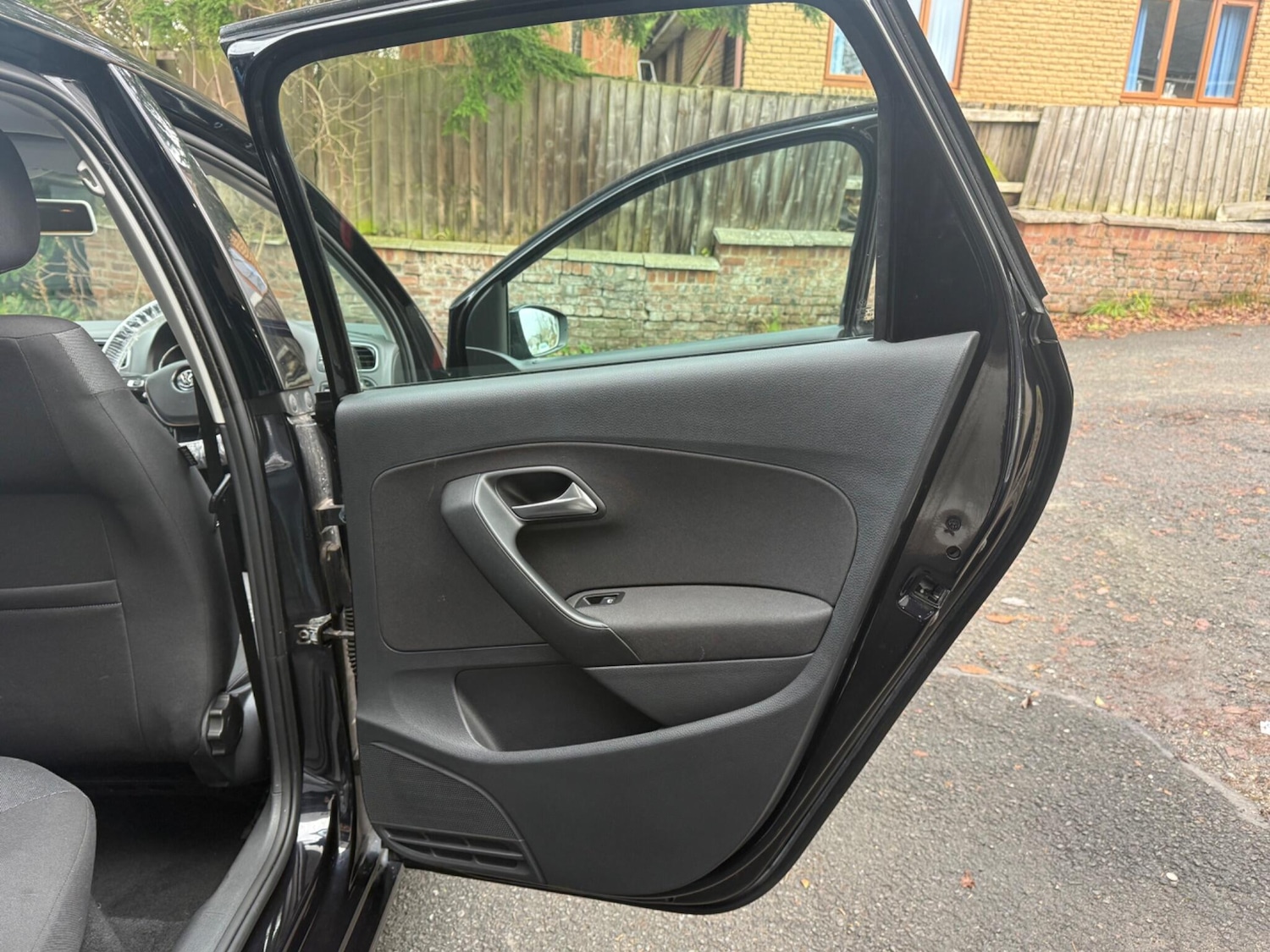 Used Volkswagen Polo 2016 for sale - 76913146: Photo 31