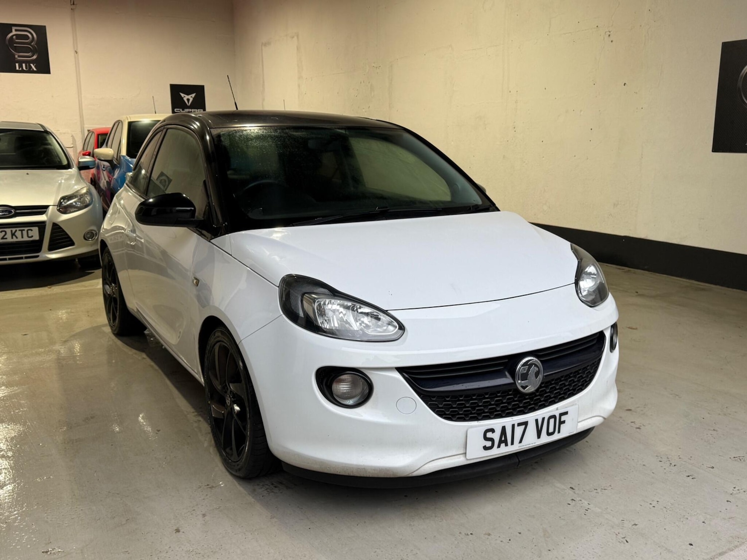 Used Vauxhall ADAM 2017 for sale - 76886801: Photo 1
