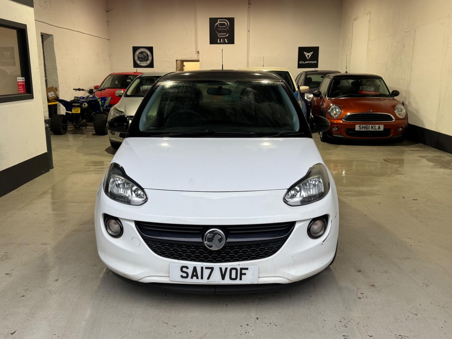 Used Vauxhall ADAM 2017 for sale - 76886801: Photo 2