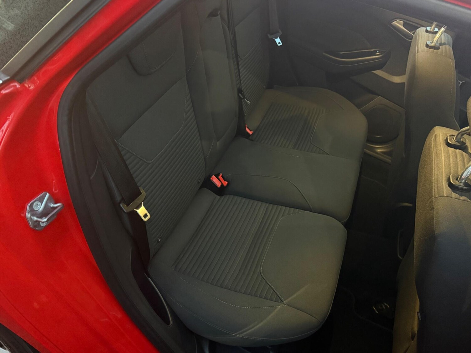 Used Ford Focus 2015 for sale - 76511983: Photo 28