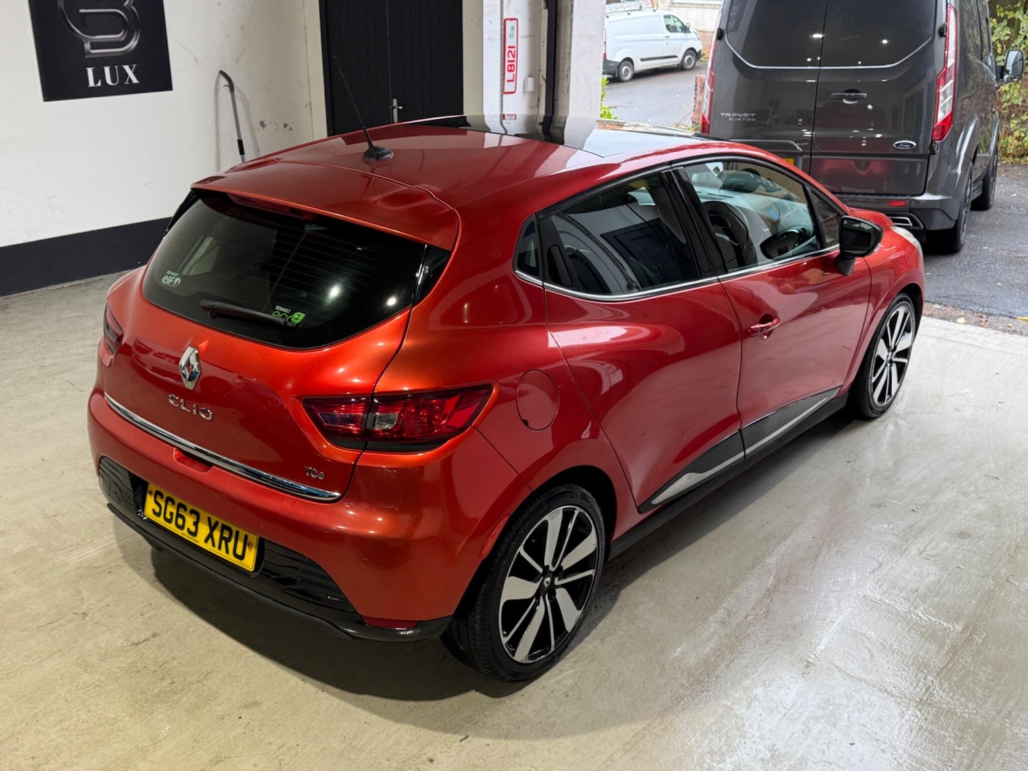 Used Renault Clio 2013 for sale - 76457545: Photo 11