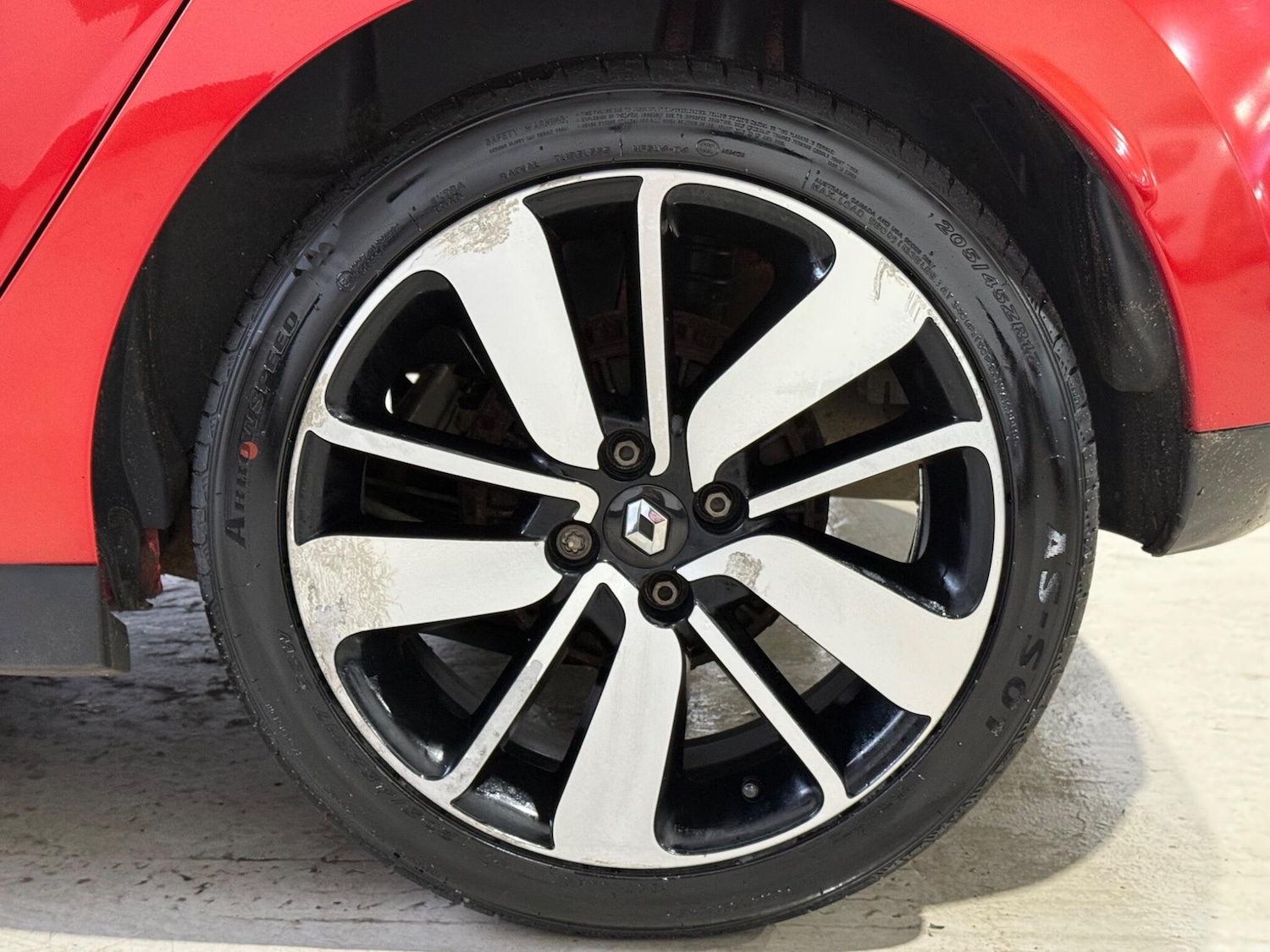 Used Renault Clio 2013 for sale - 76457545: Photo 17