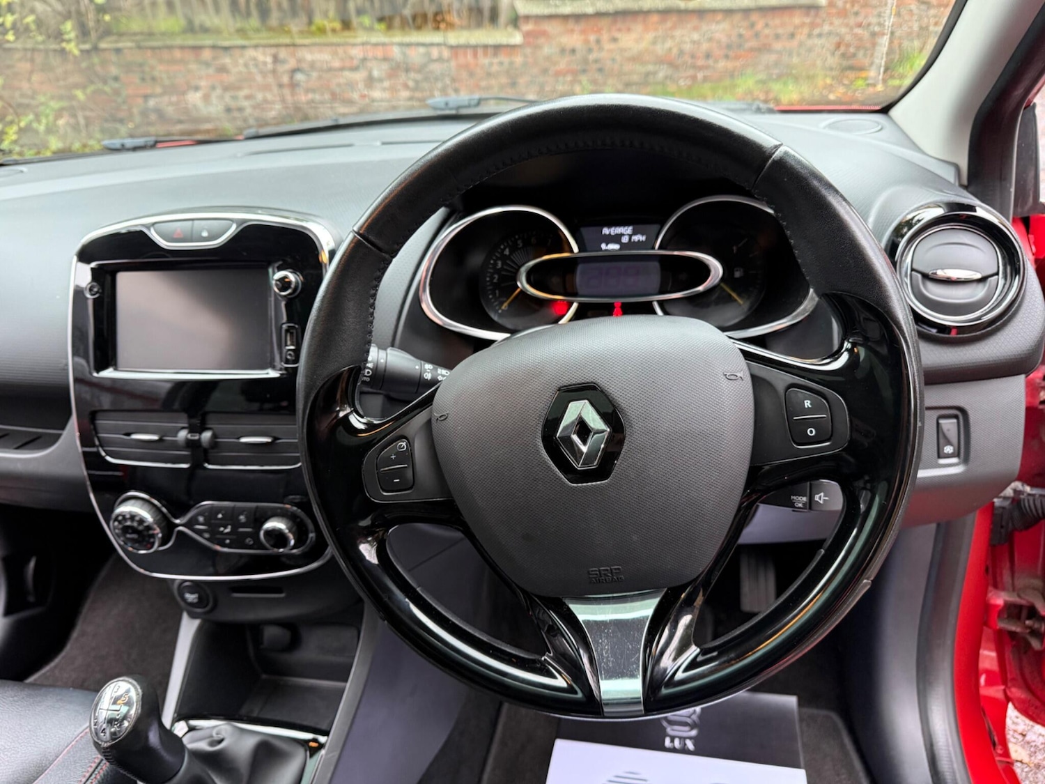 Used Renault Clio 2013 for sale - 76457545: Photo 21