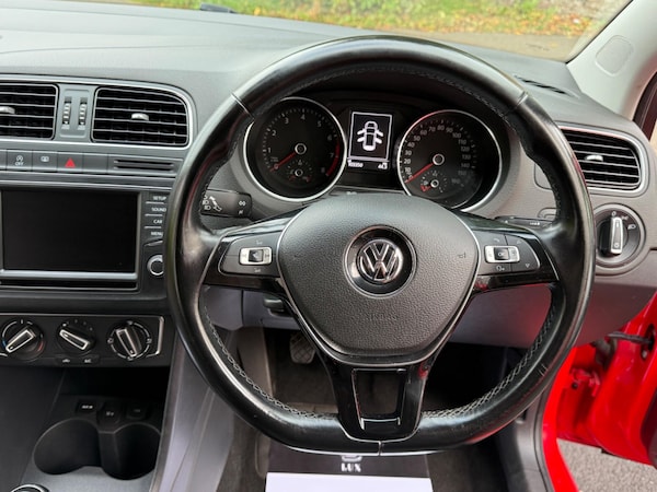 Used Volkswagen Polo 2015 for sale - 76239288: Photo 16