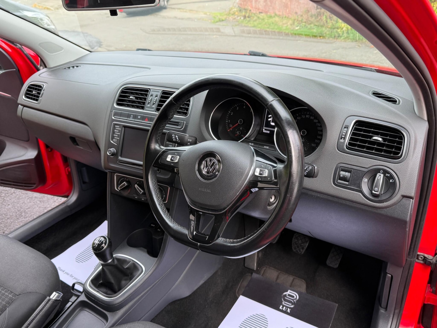 Used Volkswagen Polo 2015 for sale - 76239288: Photo 27