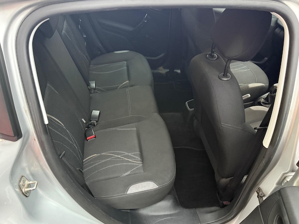 Used Peugeot 208 2014 for sale - 76226548: Photo 21
