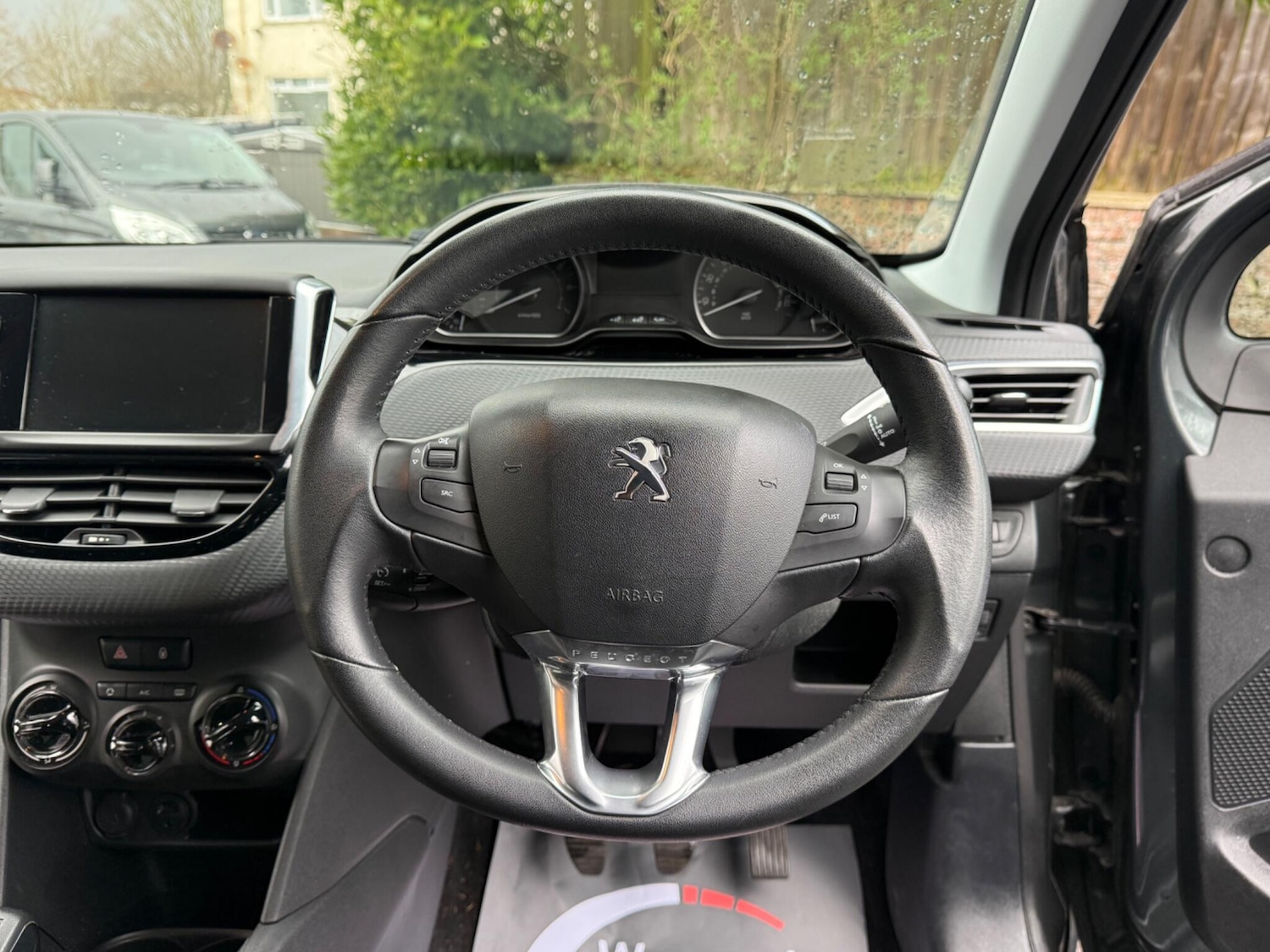 Used Peugeot 208 for sale - 77882580: Photo 14