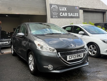 Used Peugeot 208 2013 for sale - 79361581: Photo