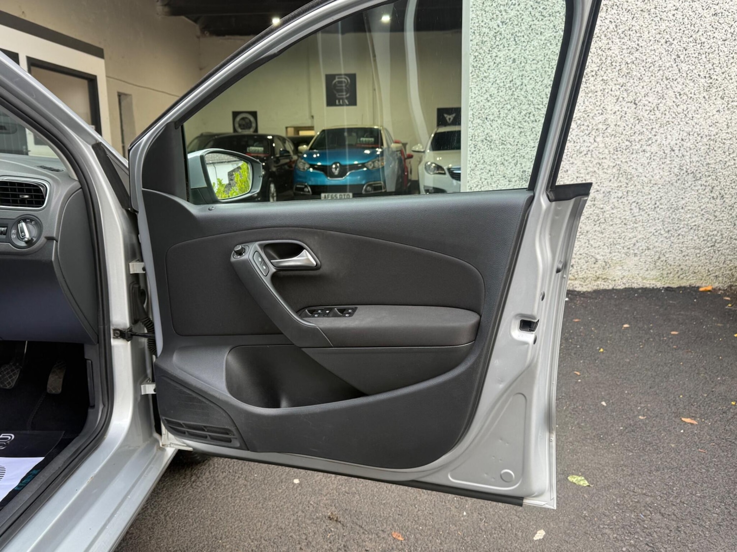 Used Volkswagen Polo for sale - 76473405: Photo 18