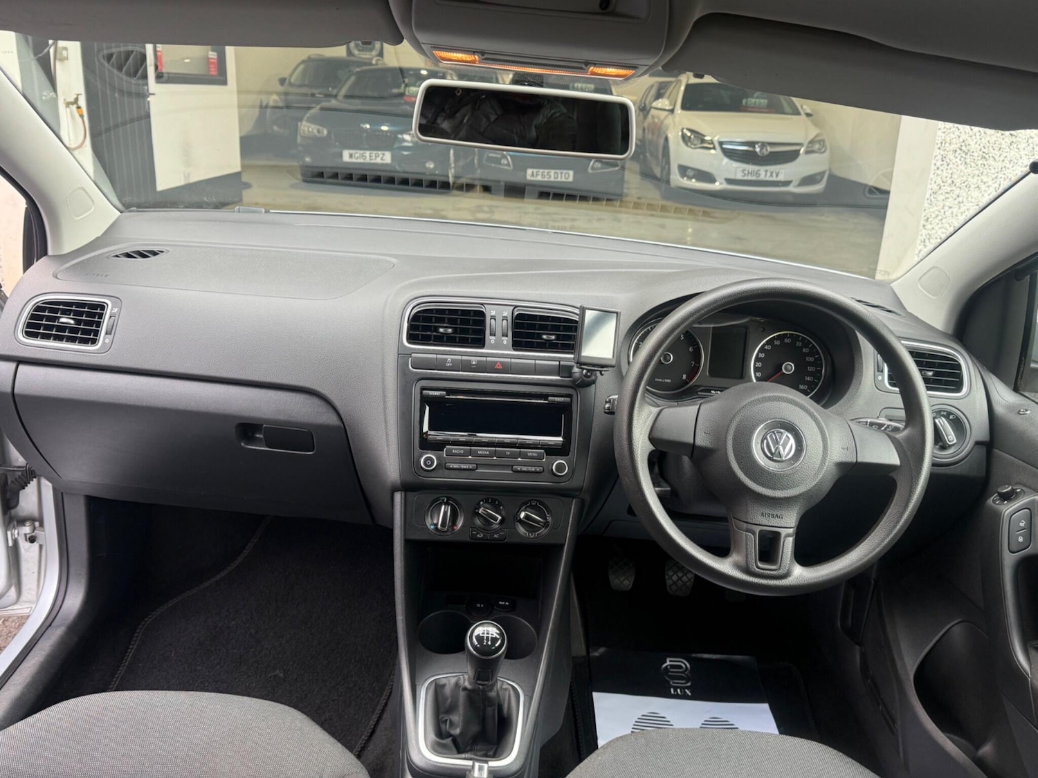 Used Volkswagen Polo for sale - 76473405: Photo 24