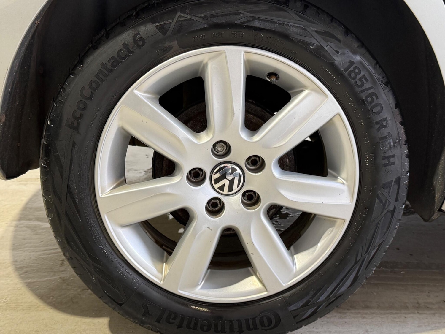 Used Volkswagen Polo for sale - 76473405: Photo 28