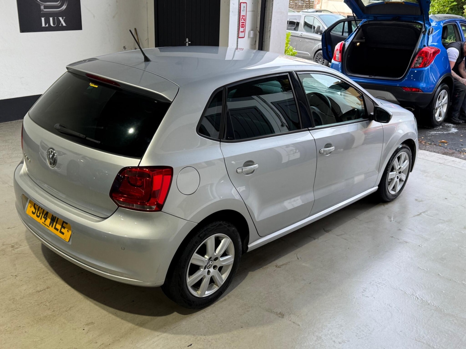 Used Volkswagen Polo for sale - 76473405: Photo 9
