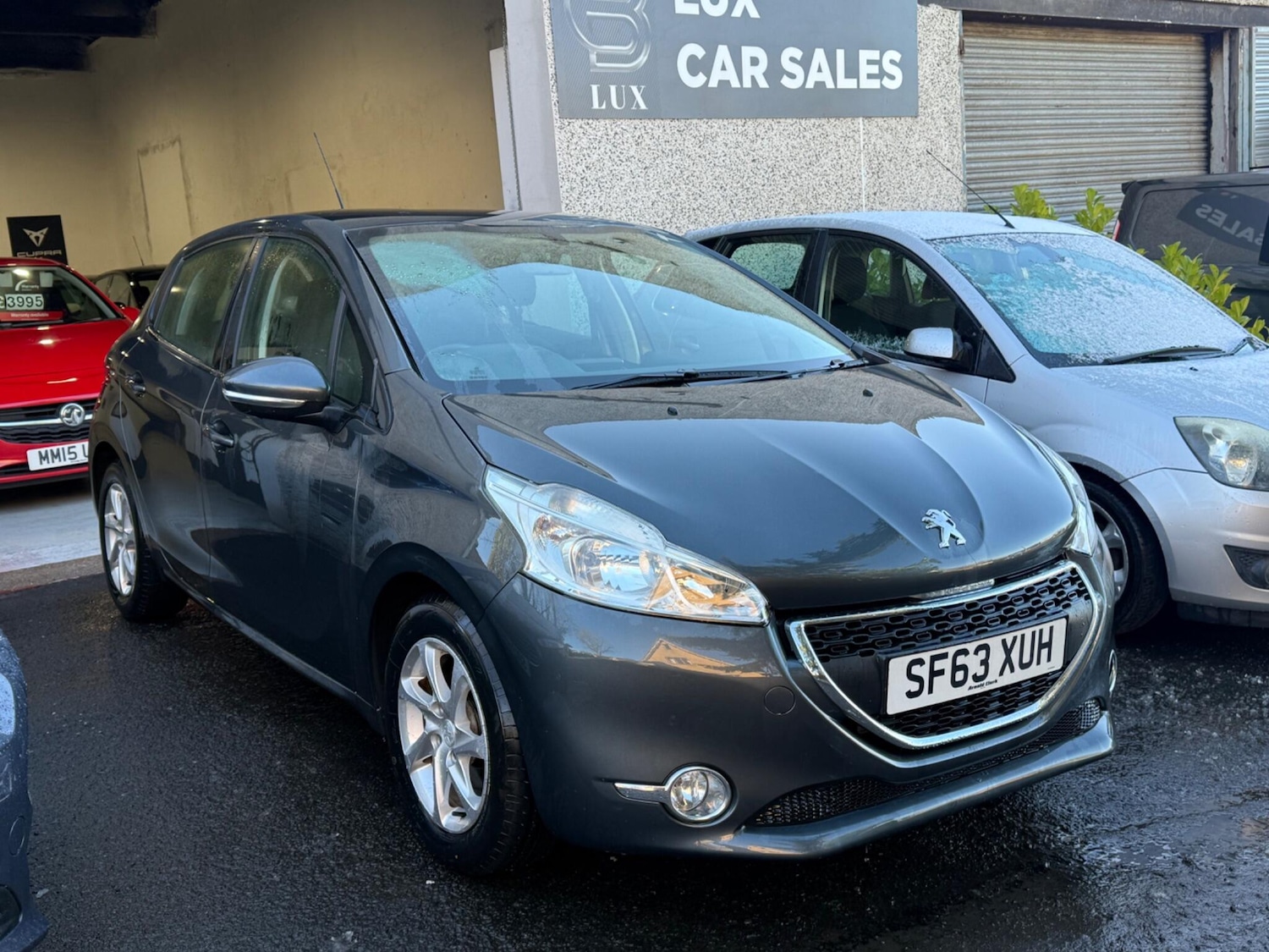 Used Peugeot 208 2013 for sale - 77550611: Photo 2