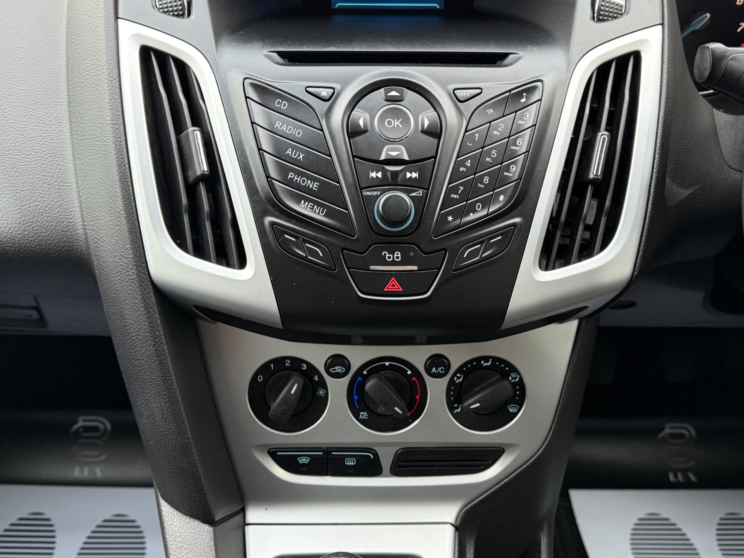 Used Ford Focus 2012 for sale - 76771866: Photo 21