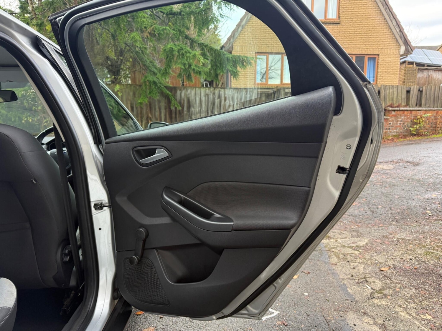 Used Ford Focus 2012 for sale - 76771866: Photo 34