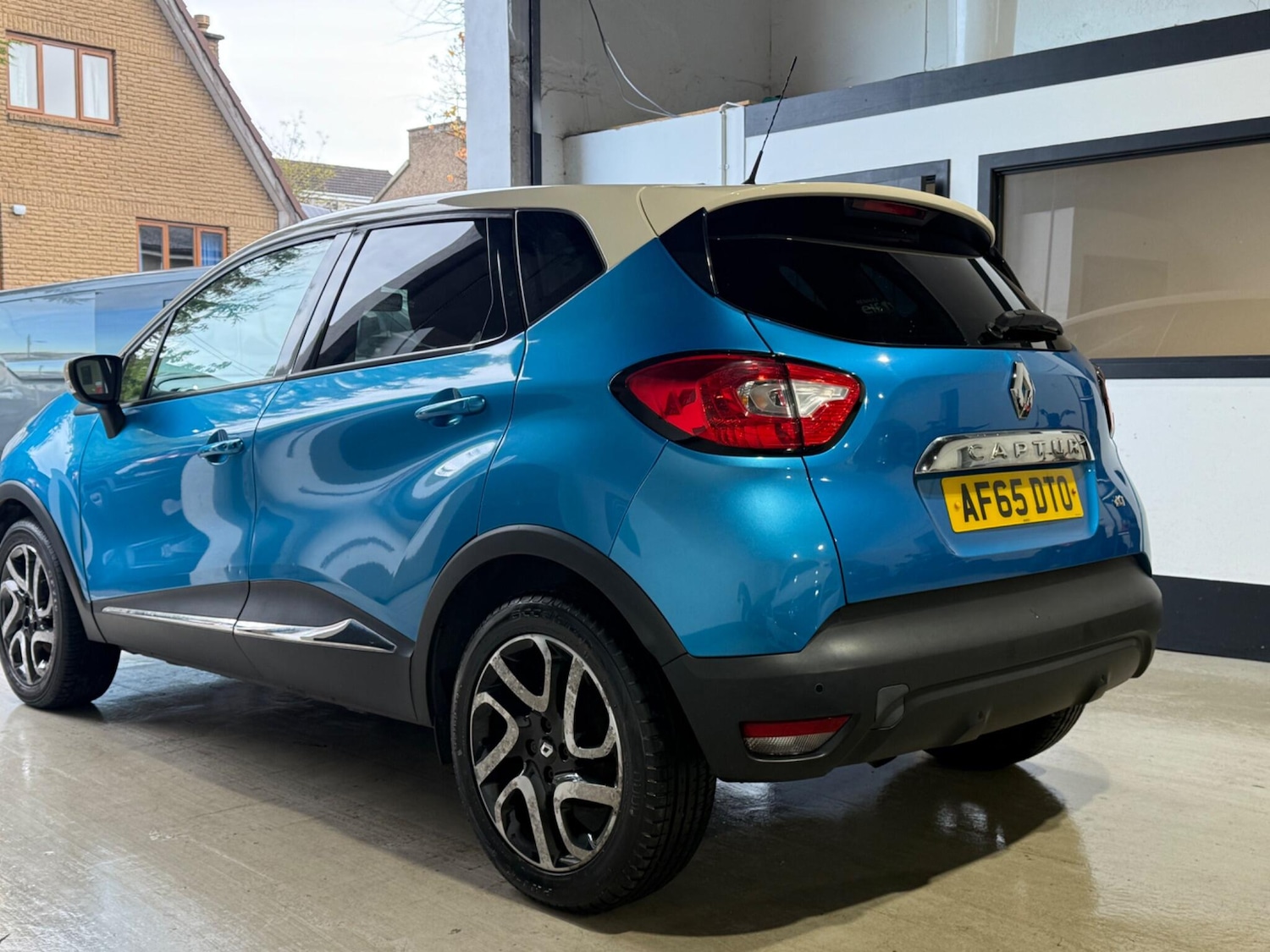 Used Renault Captur 2015 for sale - 76360731: Photo 10