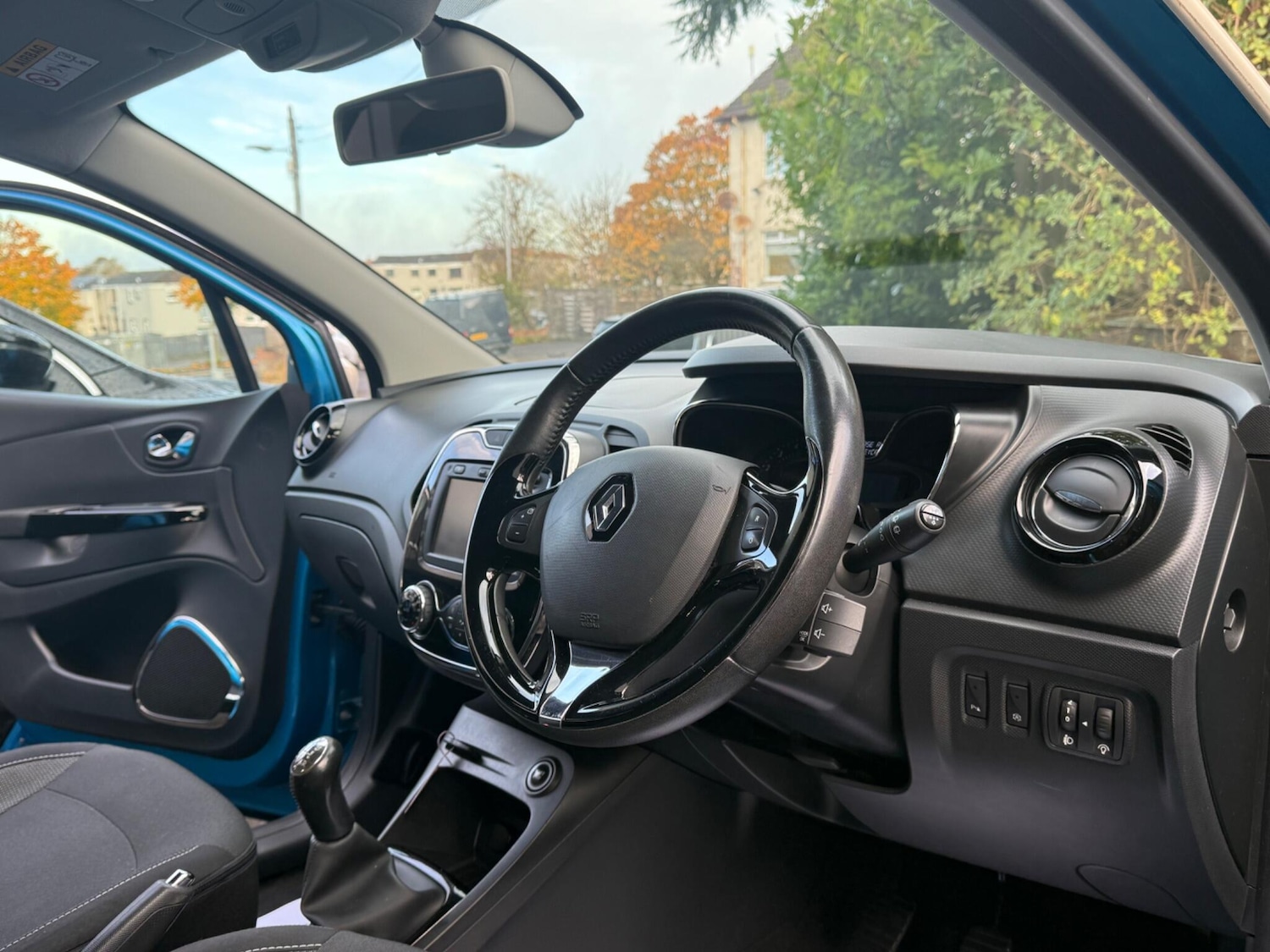 Used Renault Captur 2015 for sale - 76360731: Photo 22